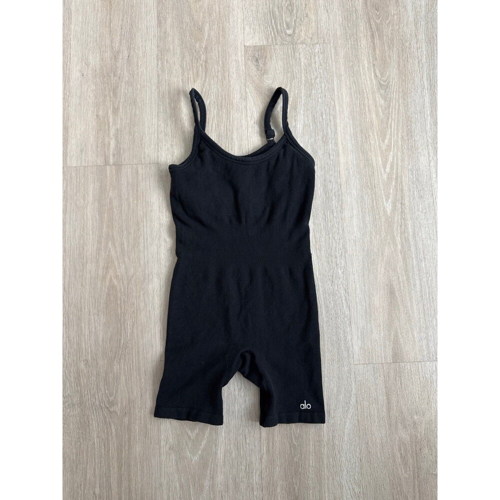 alo yoga seamless ribbed onesie